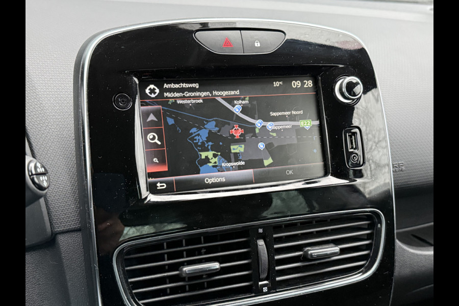 Renault Clio BWJ 2017 | 0.9 TCe 90PK Limited | CLIMA | NAVI | PRIVACY GLASS | PDC | LICHTMETAAL | CRUISE