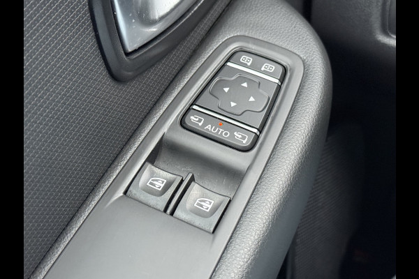 Renault Clio BWJ 2017 | 0.9 TCe 90PK Limited | CLIMA | NAVI | PRIVACY GLASS | PDC | LICHTMETAAL | CRUISE