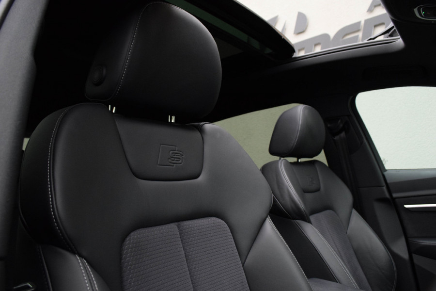 Audi Q8 e-tron 55 Quattro / 2x S-line/ Luchtvering/ Standkachel/ Top View/ Trekhaak/ Panoramadak/ 300kW (408PK)