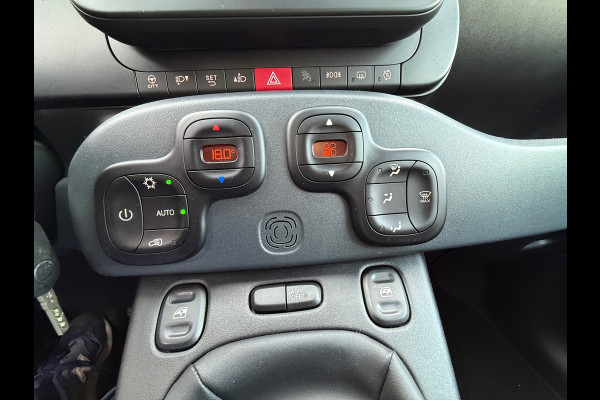 Fiat Panda 1.0 Hybrid Cross (BOVAG/RIJKLAARPRIJS)