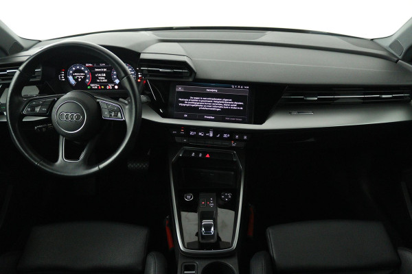 Audi A3 Sportback 30 TFSI Advanced edition (LANE-ASSIST, NAVIGATIE, CRUISE CONTROL ADAPTIEF, AUTOMAAT, PARKEERSENSOREN)