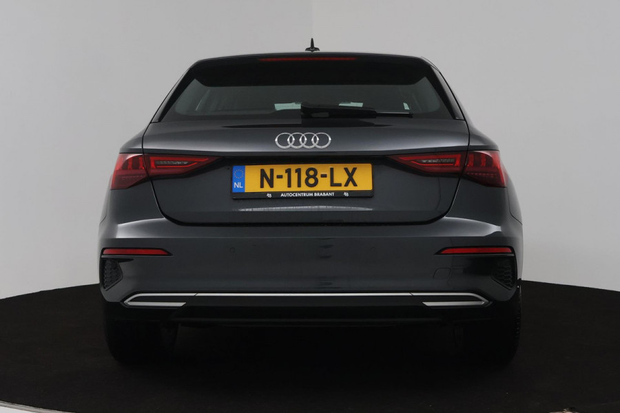Audi A3 Sportback 30 TFSI Advanced edition (LANE-ASSIST, NAVIGATIE, CRUISE CONTROL ADAPTIEF, AUTOMAAT, PARKEERSENSOREN)