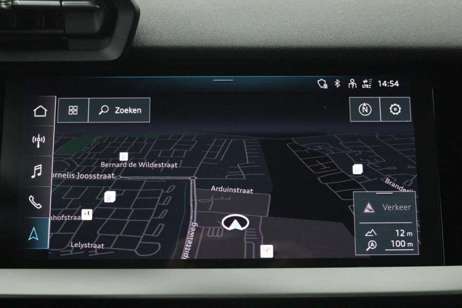 Audi A3 Sportback 30 TFSI Advanced edition (LANE-ASSIST, NAVIGATIE, CRUISE CONTROL ADAPTIEF, AUTOMAAT, PARKEERSENSOREN)