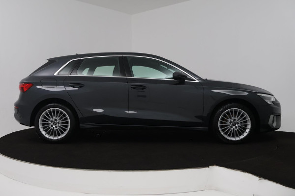 Audi A3 Sportback 30 TFSI Advanced edition (LANE-ASSIST, NAVIGATIE, CRUISE CONTROL ADAPTIEF, AUTOMAAT, PARKEERSENSOREN)