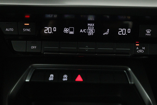 Audi A3 Sportback 30 TFSI Advanced edition (LANE-ASSIST, NAVIGATIE, CRUISE CONTROL ADAPTIEF, AUTOMAAT, PARKEERSENSOREN)