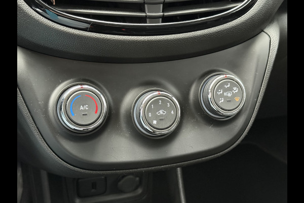 Opel KARL BWJ 2018 | 1.0 75PK Rocks Online Ed | LEER | STOEL&STUURWIEL VERW | NAVI | AIRCO | CARPLAY | PRIVACY GLASS | CRUISE