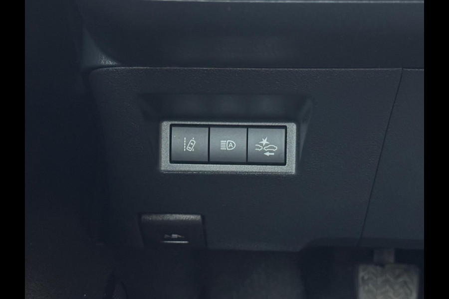 Toyota Yaris 1.5 VVT-i 111pk Active | Trekhaak, Rood parelmoer, Parkeercamera, Cruise control, Climate control