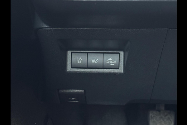 Toyota Yaris 1.5 VVT-i 111pk Active | Trekhaak, Rood parelmoer, Parkeercamera, Cruise control, Climate control