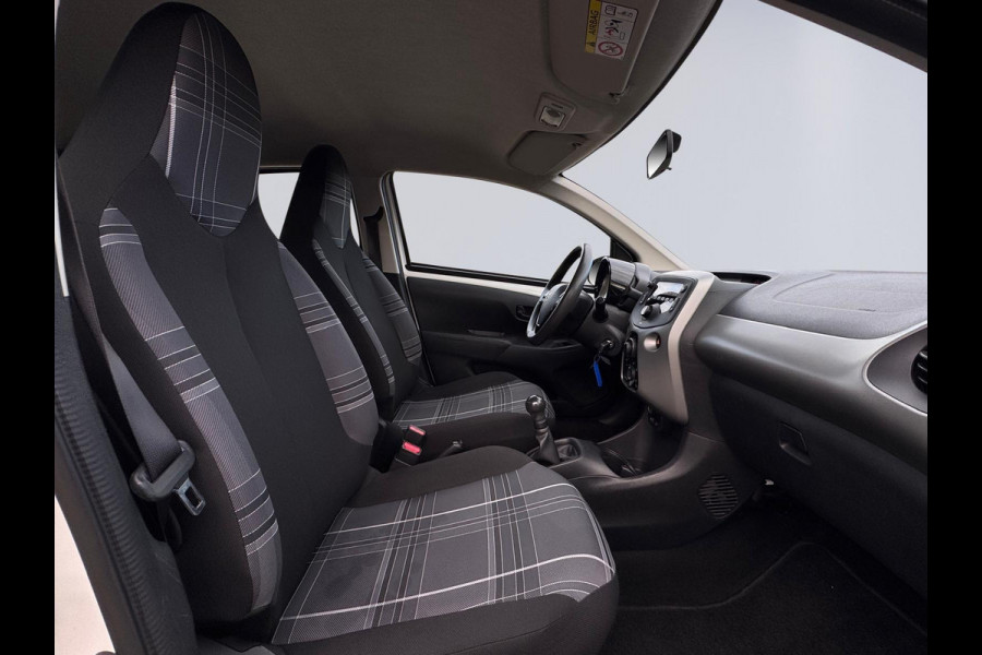 Peugeot 108 1.0 e-VTi Blue Lion, 5 deurs, airco, NL auto met nationale auto pas