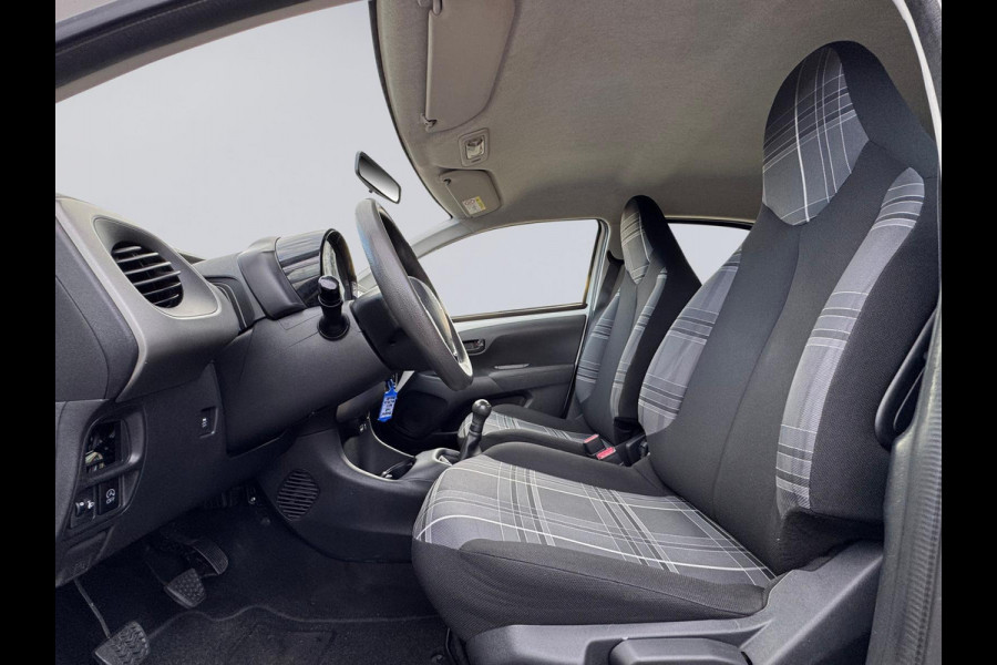 Peugeot 108 1.0 e-VTi Blue Lion, 5 deurs, airco, NL auto met nationale auto pas