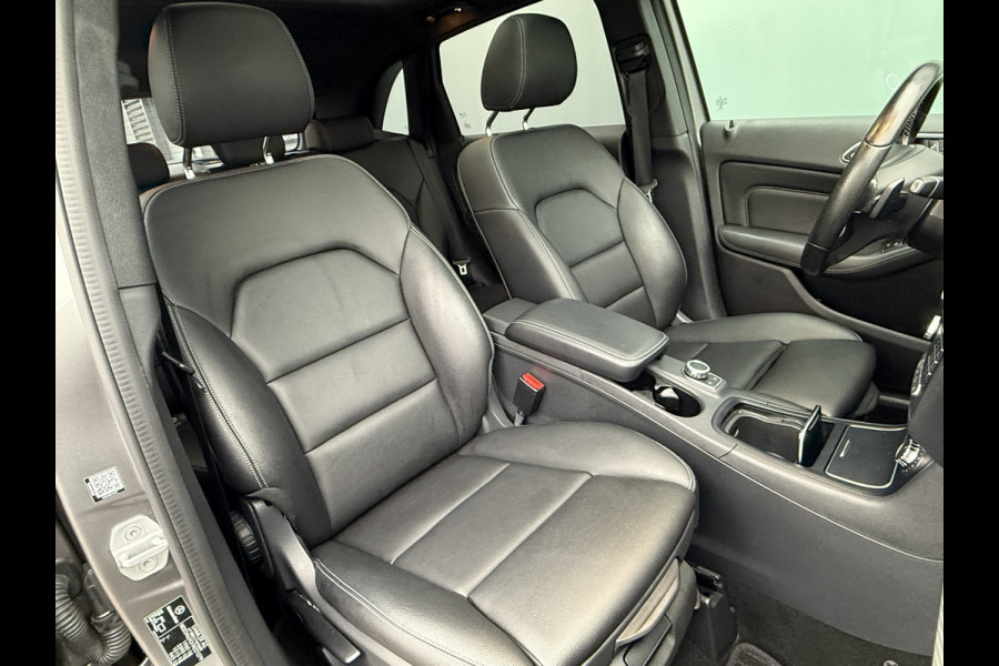 Mercedes-Benz B-Klasse BWJ 2018 | 200 Ambition 157PK AUTOMAAT | TREKHAAK | LEER | 2X PANO DAK | PDC 2X | NAVI | CLIMA | STOELVERW | CRUISE