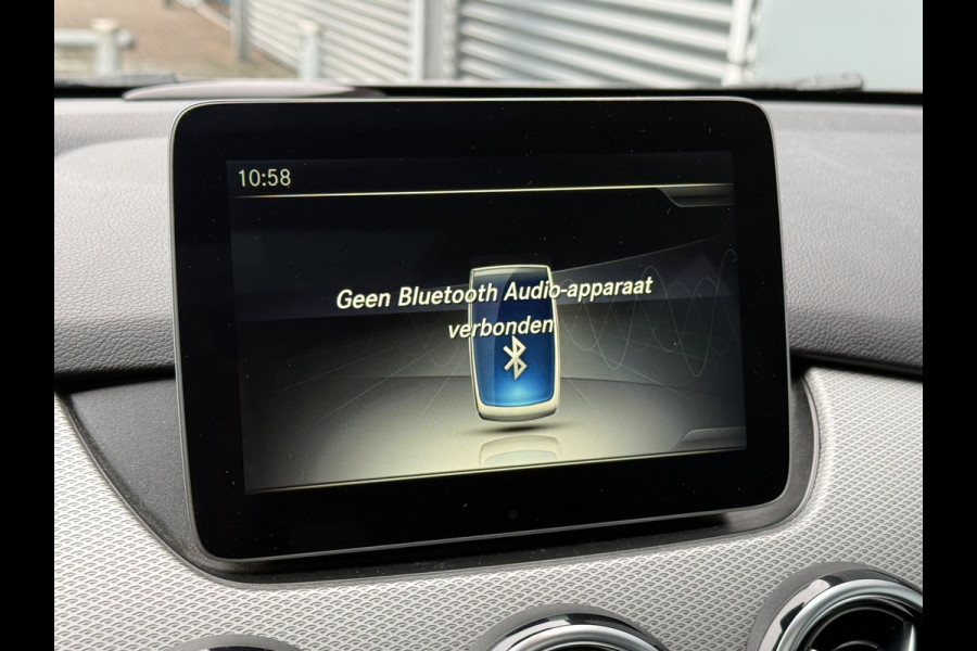 Mercedes-Benz B-Klasse BWJ 2018 | 200 Ambition 157PK AUTOMAAT | TREKHAAK | LEER | 2X PANO DAK | PDC 2X | NAVI | CLIMA | STOELVERW | CRUISE