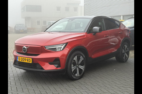 Volvo C40 Recharge Plus 69 kWh | Panoramadak | Adaptive cruise control | Stoel- & Stuurverwarming | Camera