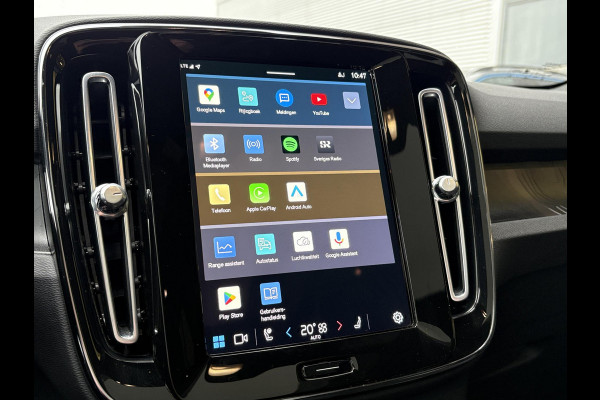 Volvo C40 Recharge Plus 69 kWh | Panoramadak | Adaptive cruise control | Stoel- & Stuurverwarming | Camera