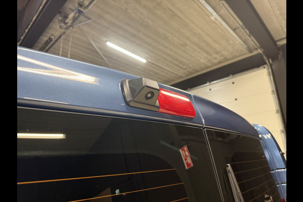 Renault Trafic 2.0 dCi 170PK Automaat T29 L2H1 DC 6-pers 2x schuifdeur Luxe | Trekhaak | Camera | LED | Navi