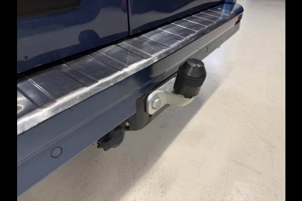 Renault Trafic 2.0 dCi 170PK Automaat T29 L2H1 DC 6-pers 2x schuifdeur Luxe | Trekhaak | Camera | LED | Navi