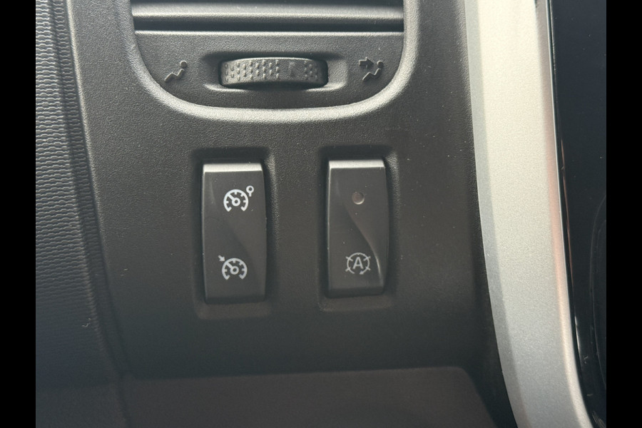 Renault Trafic 2.0 dCi 170PK Automaat T29 L2H1 DC 6-pers 2x schuifdeur Luxe | Trekhaak | Camera | LED | Navi