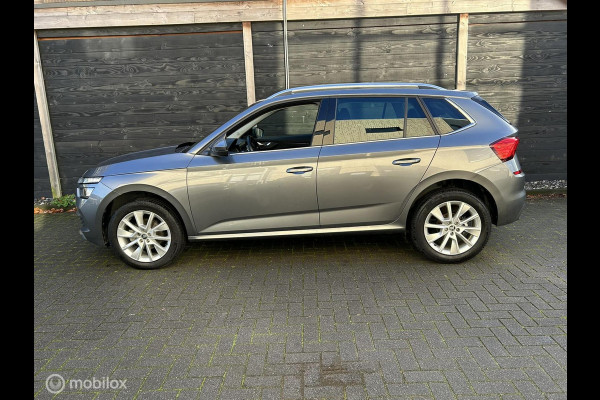 Škoda Kamiq 1.0 TSI Ambition DSG AUTOMAAT / FM nav / Carplay / 17" / Clima