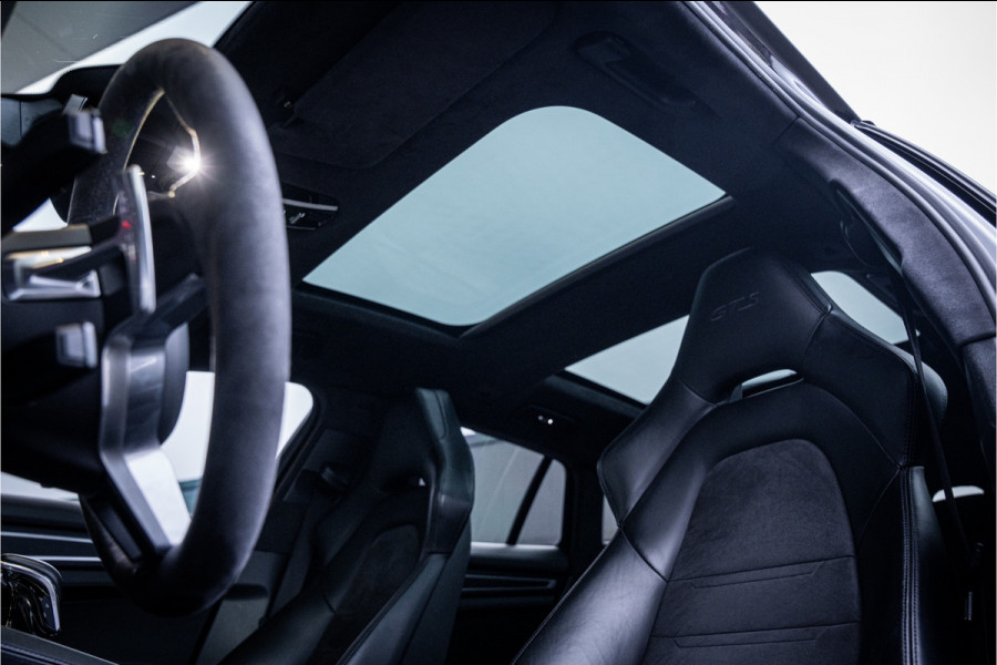 Porsche Panamera Sport Turismo 4.0 GTS Sport Chrono l Panorama l Memory l Luchtvering