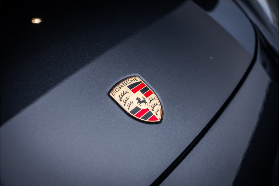 Porsche Panamera Sport Turismo 4.0 GTS Sport Chrono l Panorama l Memory l Luchtvering