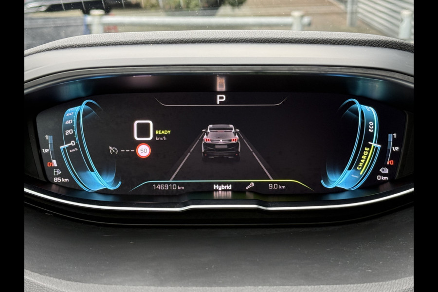 Peugeot 3008 BWJ 2022 | 1.6 HYbrid4 300PK Blue Allure | TREKHAAK | LEDER/STOF | CAMERA A | CLIMA | NAVI | CARPLAY | STOELVERW | PDC 2X |