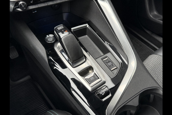 Peugeot 3008 BWJ 2022 | 1.6 HYbrid4 300PK Blue Allure | TREKHAAK | LEDER/STOF | CAMERA A | CLIMA | NAVI | CARPLAY | STOELVERW | PDC 2X |