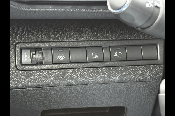 Peugeot 3008 BWJ 2022 | 1.6 HYbrid4 300PK Blue Allure | TREKHAAK | LEDER/STOF | CAMERA A | CLIMA | NAVI | CARPLAY | STOELVERW | PDC 2X |