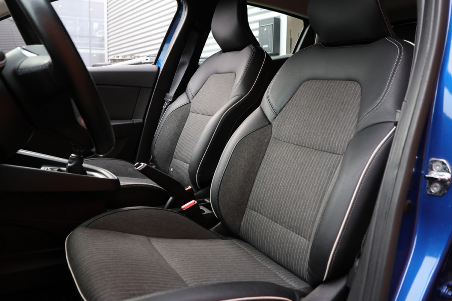 Renault Clio 1.0 TCe Intens | CarPlay | Cruise control | Climate control | PDC | Lederen bekleding | MF Stuur | Regensensor | NL Auto | NAP Logisch | Nieuwe APK