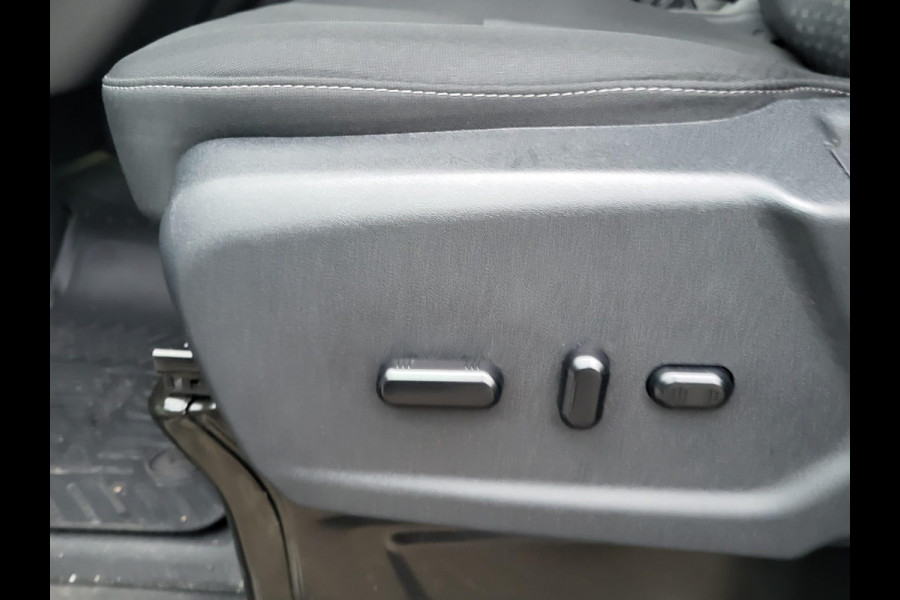 Ford Transit 350 2.0 TDCI L3H2 Trend 130pk | Navigatie Pack | Safety en Comfort Pack | Trekhaak