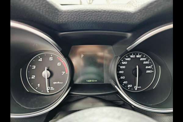 Alfa Romeo Stelvio 2.0 T AWD Squadra getuned (319 PK)