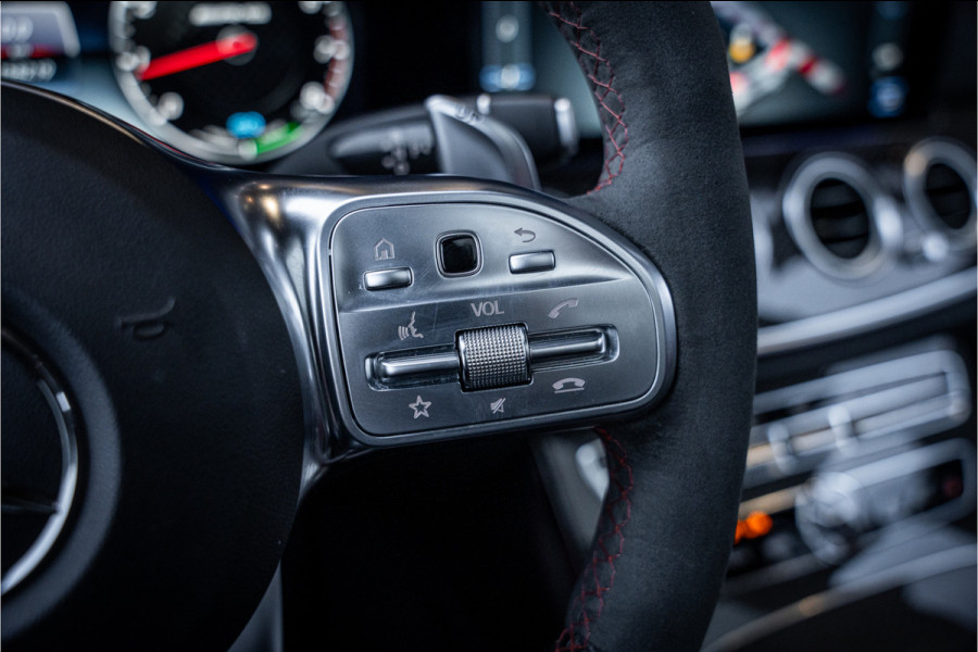 Mercedes-Benz E-Klasse Estate AMG 53 4MATIC Premium Plus - Magno Selenietgrijs | Panorama | Burmester | Stoelkoeling & Massage | Elek. Trekhaak