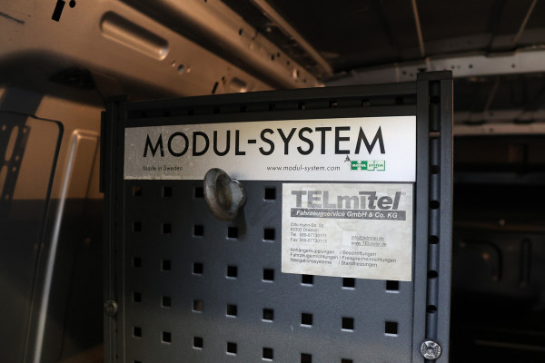 Ford Transit Connect 1.5 EcoBlue 120 PK AUT L2 | CarPlay | Camera | Trekhaak | Cruise control | PDC | Dealer onhouden | Nieuwe APK