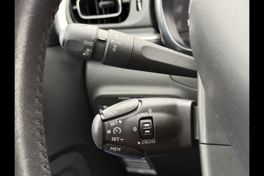 Citroën C3 1.2 PureTech S&S Feel 2e Eigenaar,Automaat,110pk,Dodehoekdetectie,Navi,Camera,Clima,Cruise,Pdc,Distributie vv 2023,Nieuwe Apk bij Aflevering