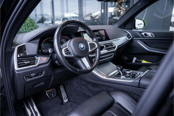 BMW X5 xDrive45e Executive - M-Sport l Panorama l HUD l ACC l Sfeerverl.