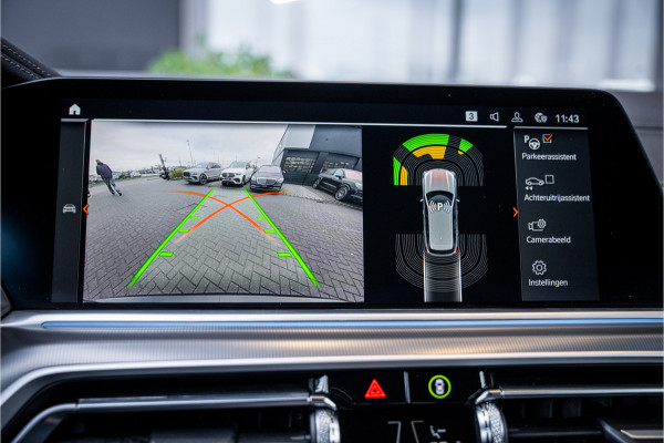 BMW X5 xDrive45e Executive - M-Sport l Panorama l HUD l ACC l Sfeerverl.