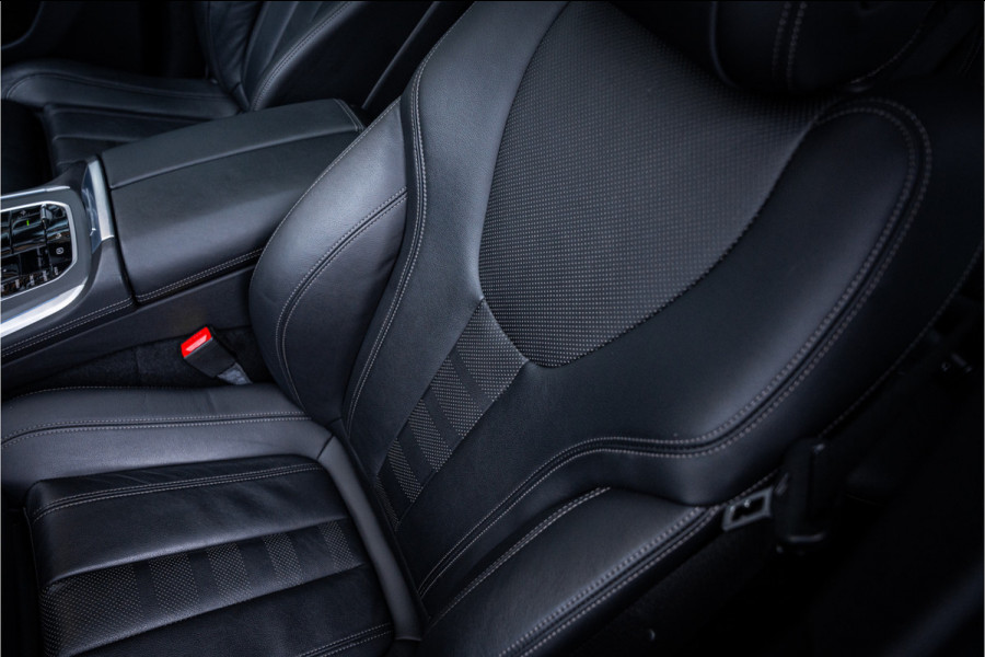 BMW X5 xDrive45e Executive - M-Sport l Panorama l HUD l ACC l Sfeerverl.