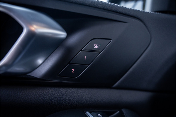 BMW X5 xDrive45e Executive - M-Sport l Panorama l HUD l ACC l Sfeerverl.