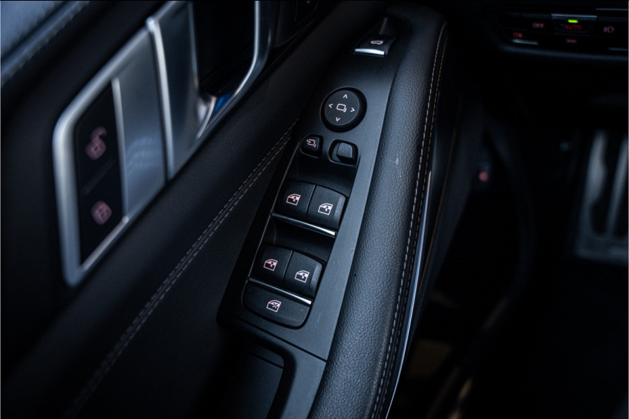 BMW X5 xDrive45e Executive - M-Sport l Panorama l HUD l ACC l Sfeerverl.