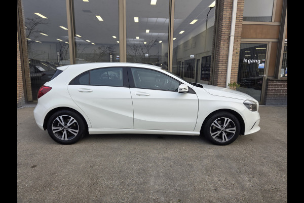 Mercedes-Benz A-Klasse 160 My First Star Airco Navigatie Cruisecontrol