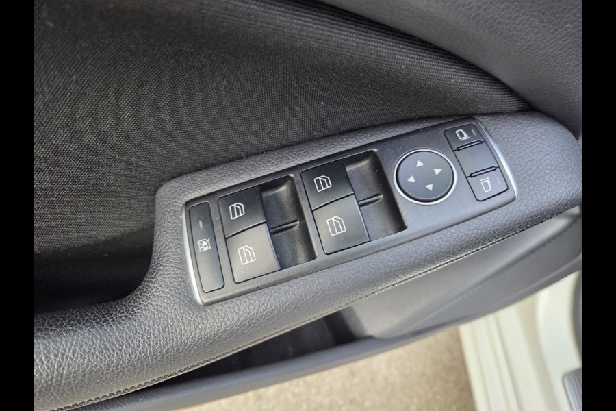 Mercedes-Benz A-Klasse 160 My First Star Airco Navigatie Cruisecontrol