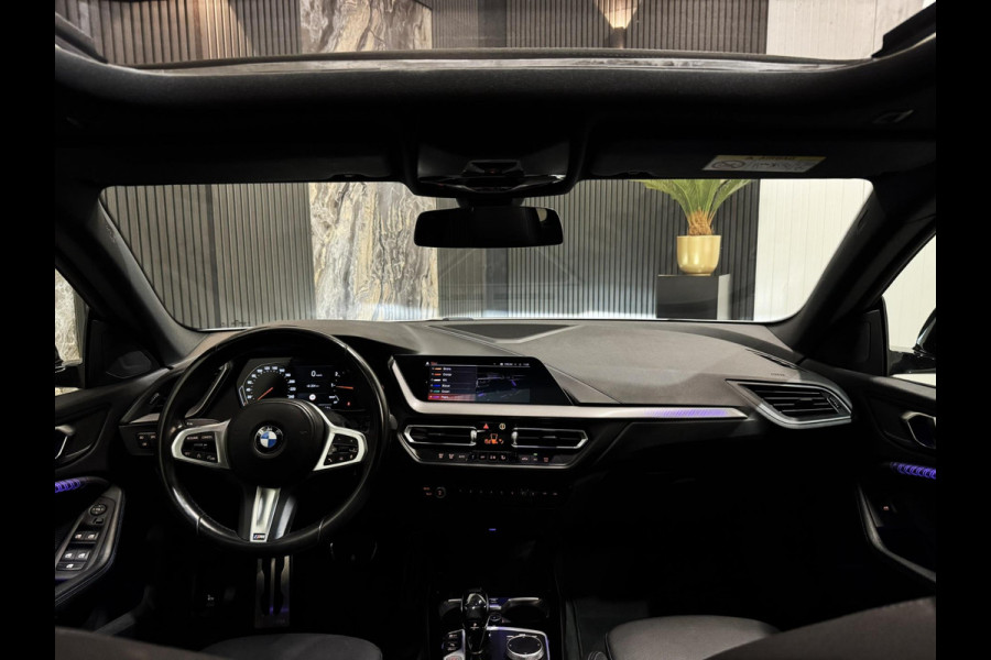 BMW 2 Serie Gran Coupé 218i M Sport|PANO|SFEER|KEYLESS|BOMVOL