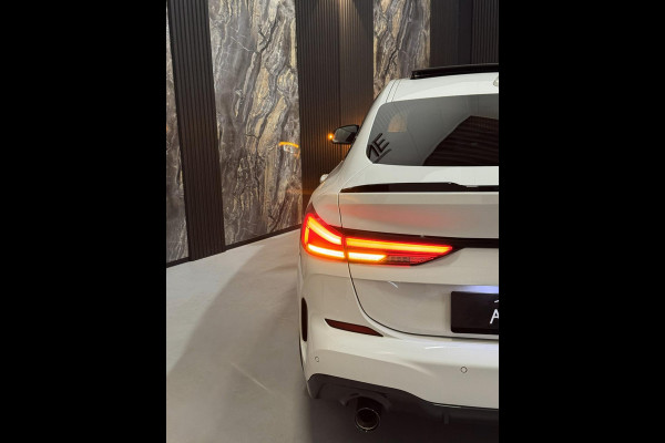 BMW 2 Serie Gran Coupé 218i M Sport|PANO|SFEER|KEYLESS|BOMVOL