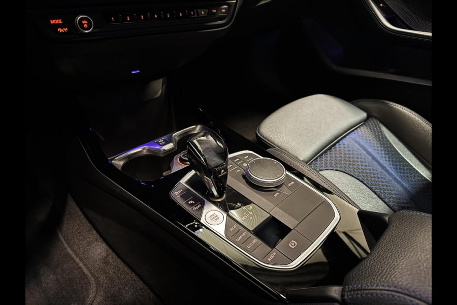 BMW 2 Serie Gran Coupé 218i M Sport|PANO|SFEER|KEYLESS|BOMVOL