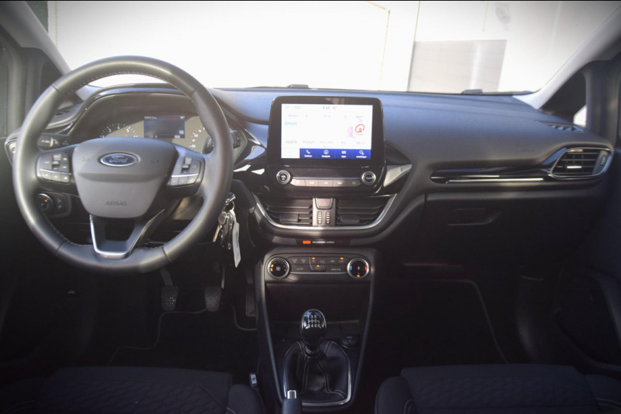 Ford Fiesta 1.0 EcoBoost Hybrid Titanium + NAVIGATIE/DRAADLOOS TELEFOON LADEN