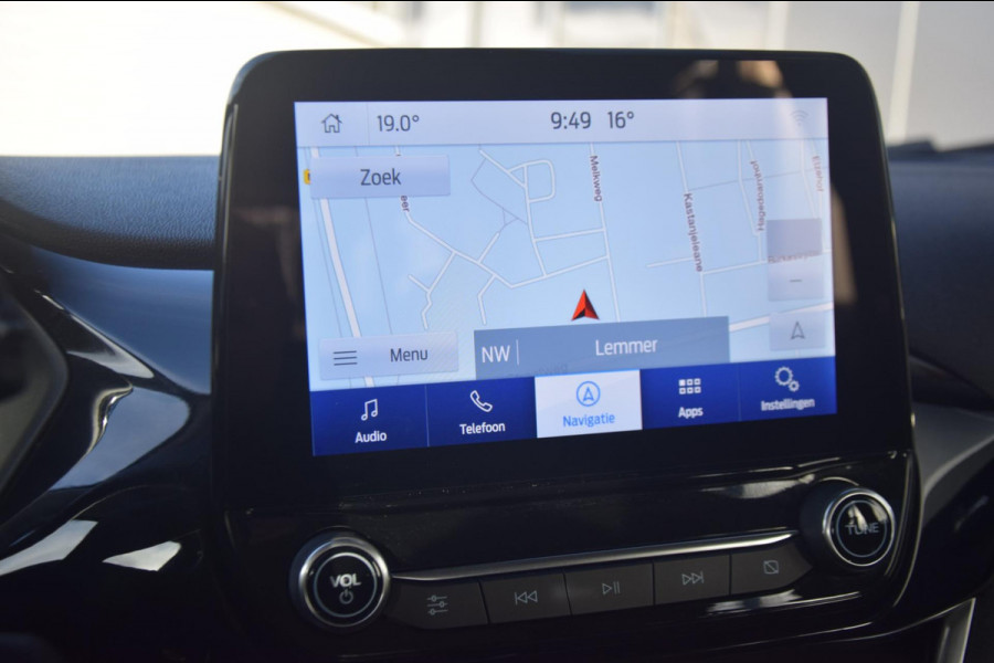 Ford Fiesta 1.0 EcoBoost Hybrid Titanium + NAVIGATIE/DRAADLOOS TELEFOON LADEN