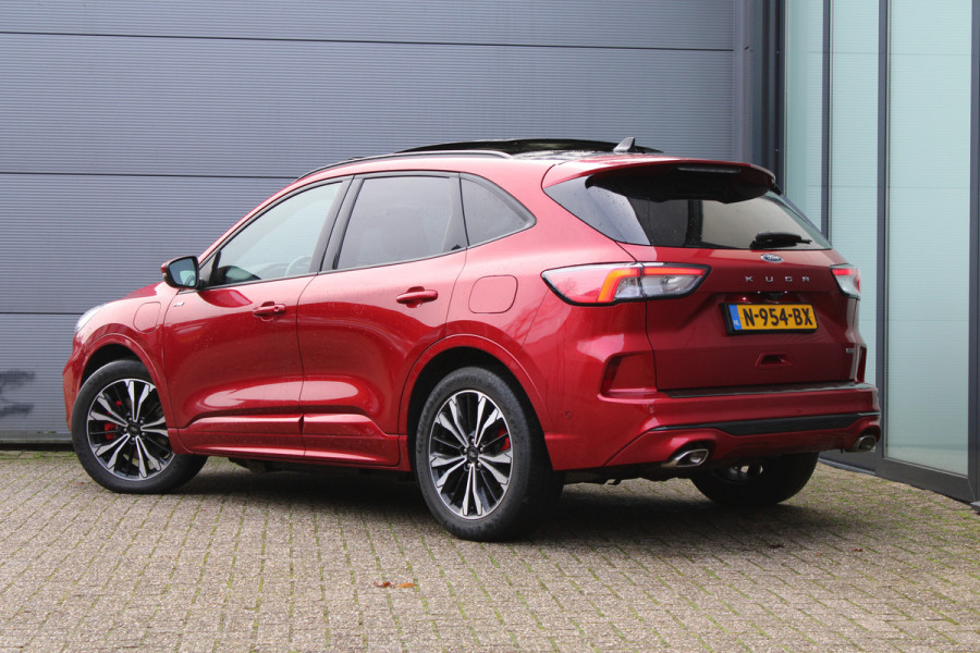 Ford Kuga 2.5 PHEV ST-Line X | Panoramadak | Trekhaak | BLIS | B&O | Head-up | Winterpack