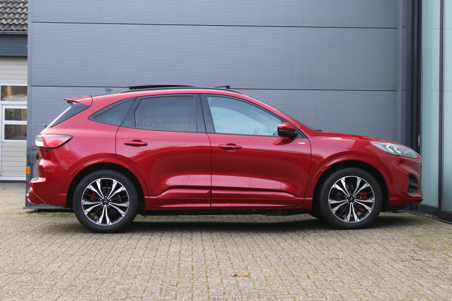 Ford Kuga 2.5 PHEV ST-Line X | Panoramadak | Trekhaak | BLIS | B&O | Head-up | Winterpack