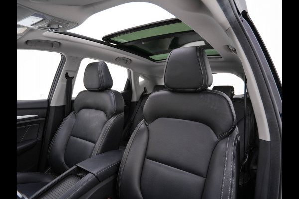 MG ZS EV Luxury 45 kWh { SOH-90%} (INCL-BTW) *PANO | LEATHER | CCS-FASTLOADER | KEYLESS | NAVI-FULLMAP | ADAPTIVE-CRUISE | CAMERA | CARPLAY | DAB | LANE-ASSIST | SPORT-SEATS | 17"ALU*