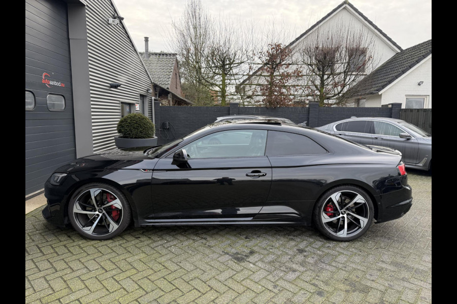 Audi RS5 Coupé 2.9 TFSI RS5 Quattro | Panoramadak | 360* Camera | RS Dynamic | Head-Up | Bang & Olufsen |