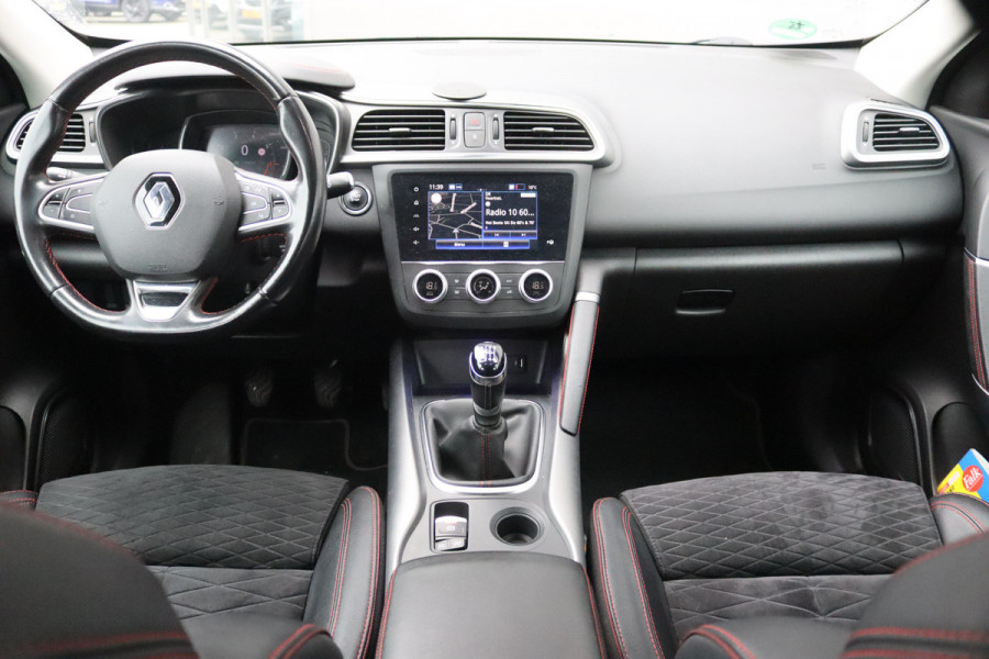 Renault Kadjar 1.3TCe 160PK Black Edition Trekhaak/Panoramadak/Facelift-model
